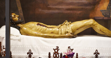 Misa de Hermandad en la Carmelita del Santo Entierro